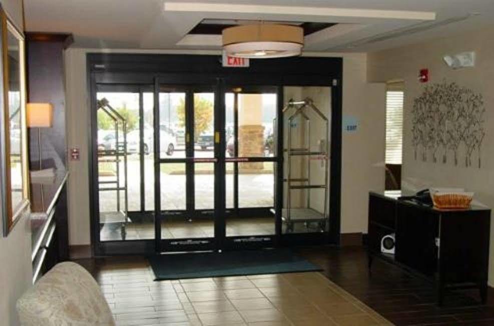 Holiday Inn Express And Suites Kittanning, An Ihg Hotel Exterior photo